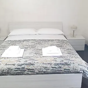Apartment Star House - Centro, Bari